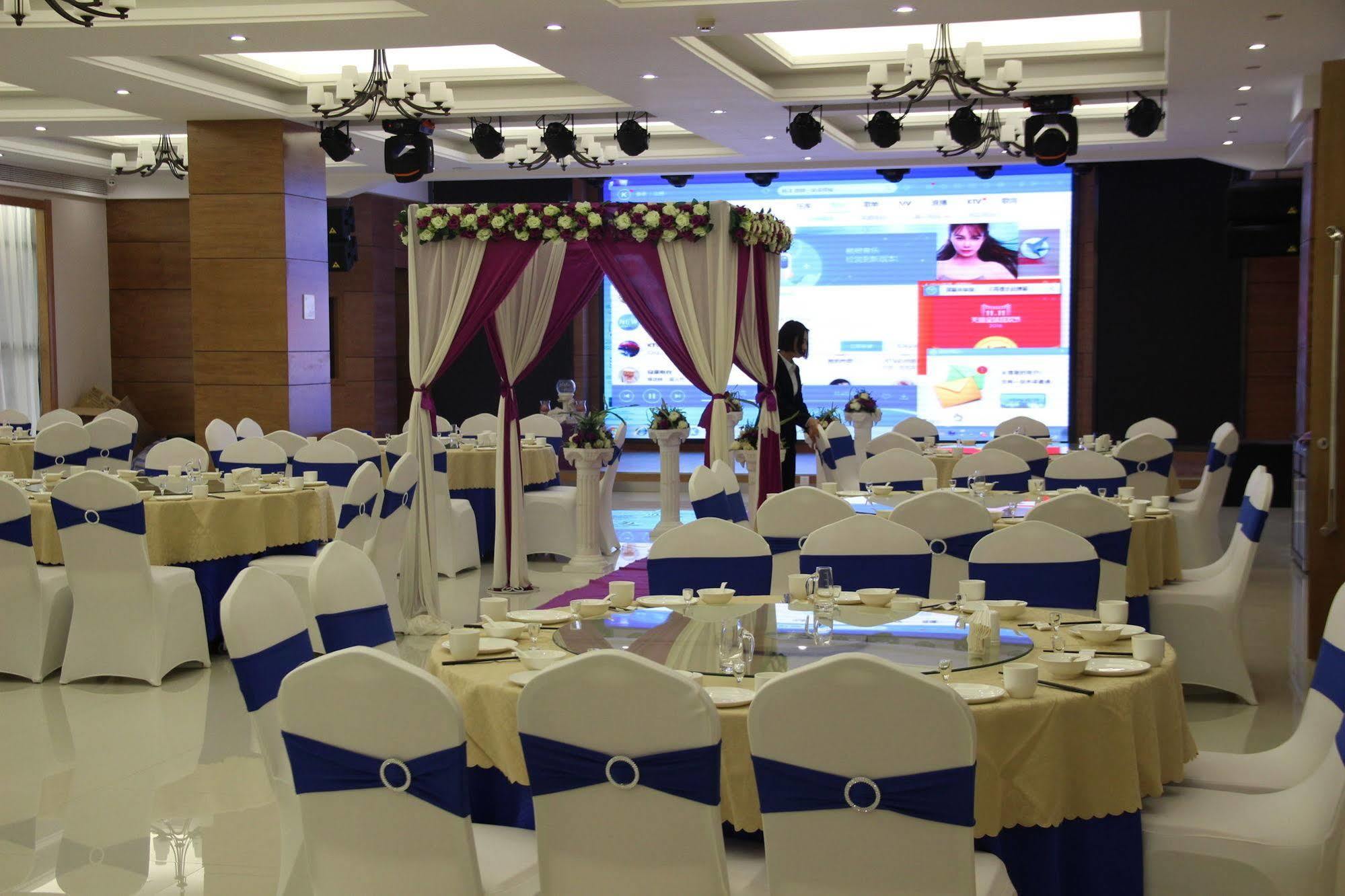 Holiday Inn Express Ordos Dongsheng By Ihg Exterior foto