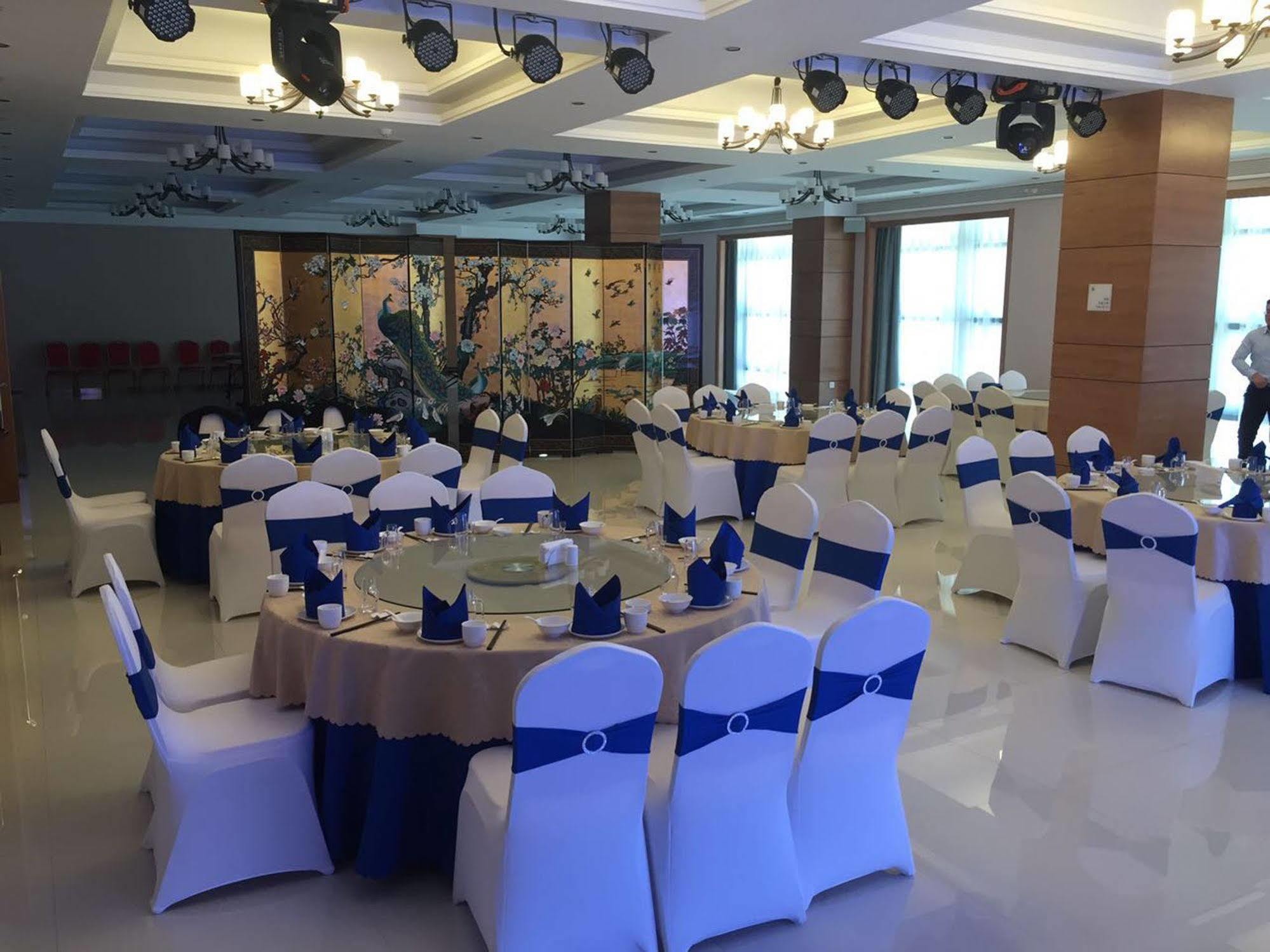 Holiday Inn Express Ordos Dongsheng By Ihg Exterior foto